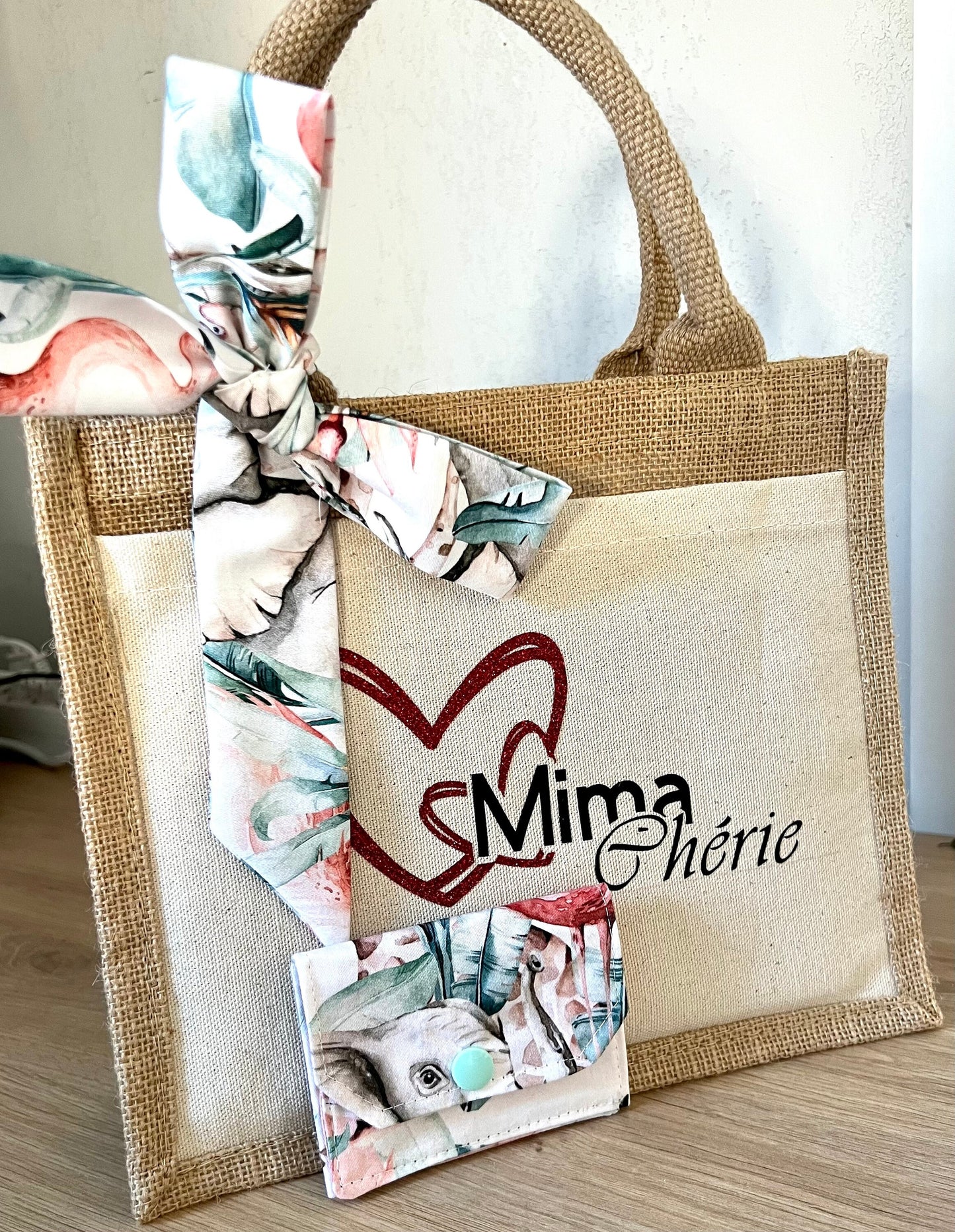 Coffret cadeaux / sac en toile / cadeau fête des mamie / Mamie chérie / Cadeau original mamie / fête des mères / Maman/ Cadeau maman